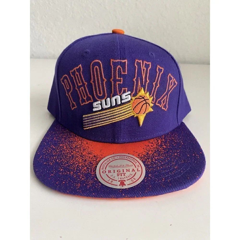 Phoenix Suns Mitchell & Ness NBA Spray Paint Snapback Hat Cap OSFA‎ Purple NEW
